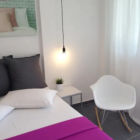 Philoxenia Apartment *