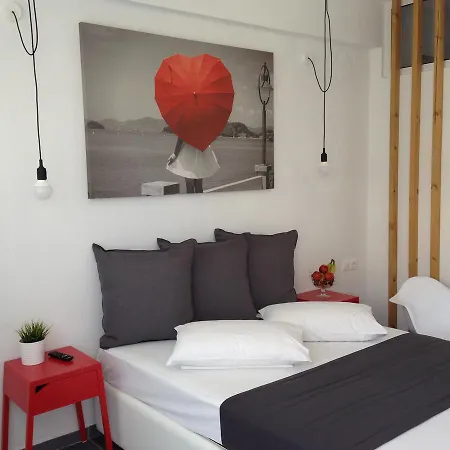 Philoxenia Apartment