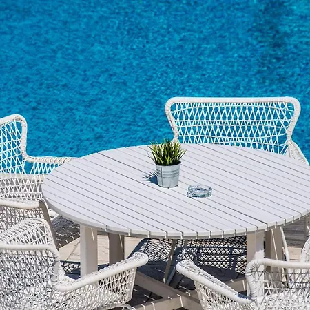 Philoxenia Apartment